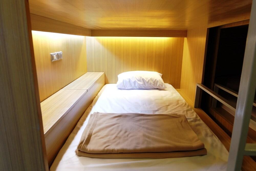Hoot Hostel & Ratchada Μπανγκόκ Εξωτερικό φωτογραφία